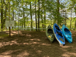 Kayaks at Blydenburgh