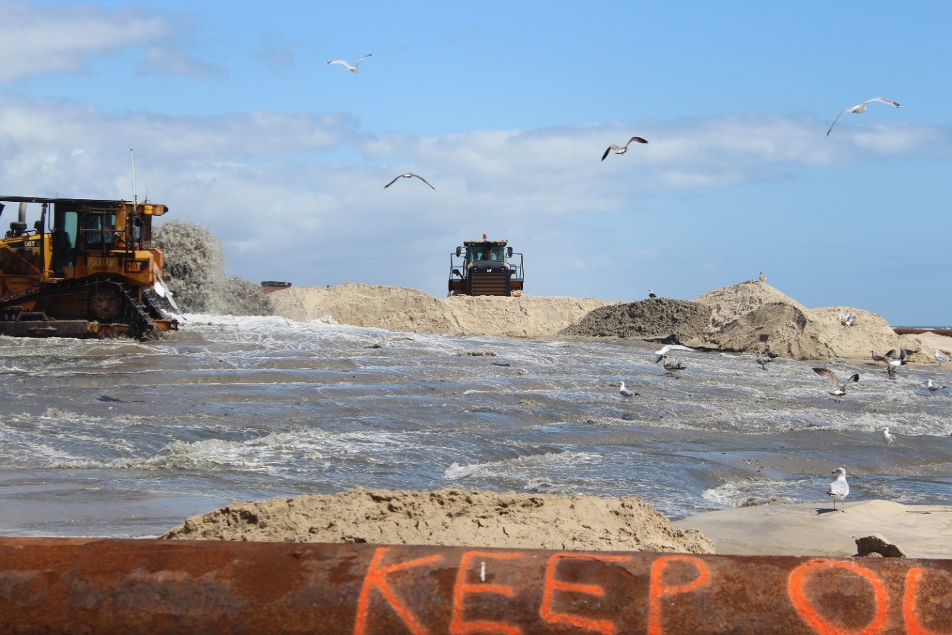 Sand placement in Ocean Ridge – August 2019